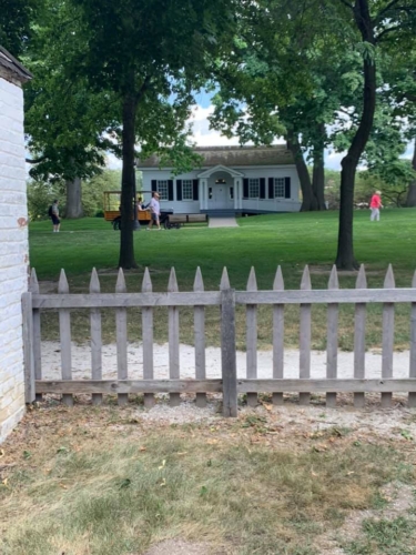 67742108_1320350858124000_6170091867871379456_n