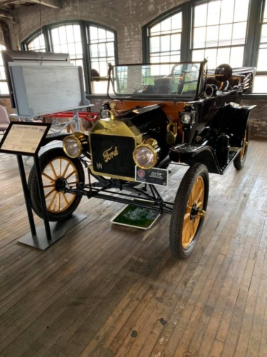 67764659_1319211241571295_8838245828410736640_n