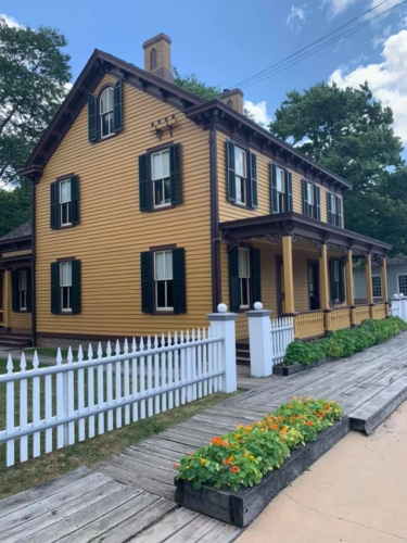 67768024_1320350451457374_7647906031850225664_n