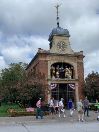 67773638_1320350034790749_838937890367995904_n