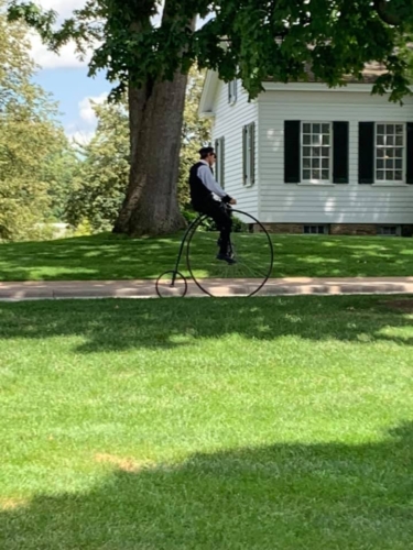 67817662_1320350881457331_8916619528339718144_n